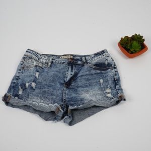 5/$25 - Encore Denim Short Shorts